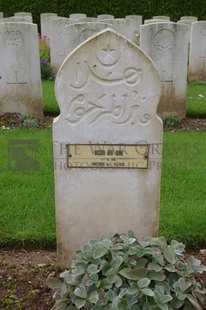 Doullens Communal Cemetery Extension No.1 - Aline, Hassen